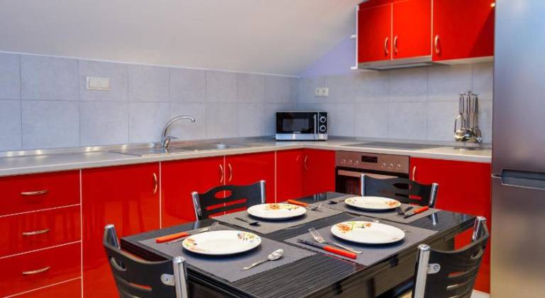 Rental apartment with 2 rooms for 6 persons — photo 4