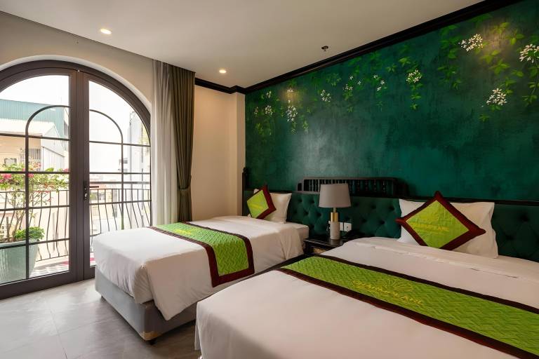 Charmpearl Hotel & Suites in Hanoi