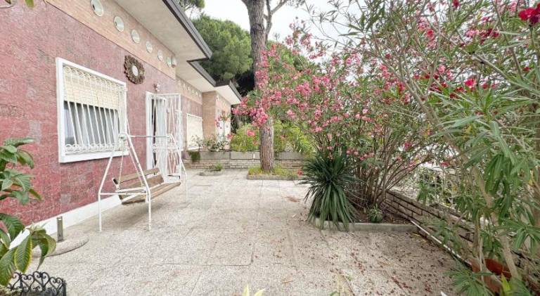 Intera casa, 100 m dal mare, grande giardino — photo 3