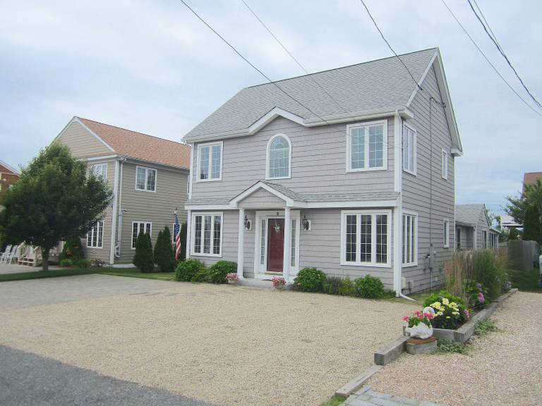 House Narragansett