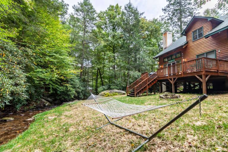 Cabin with jacuzzi & BBQ | Mountain view — photo 5