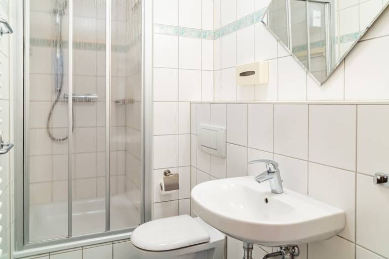 Family-oriented pleasant apartment | Suitable for remote work | Dogs allowed — photo 3