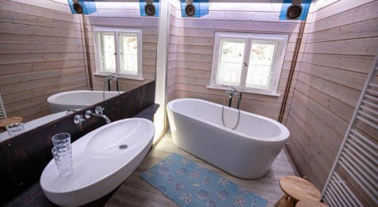 Big vacation home | Pet-friendly — photo 2