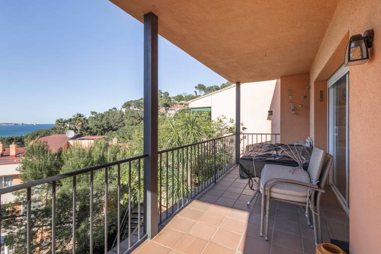 Beautiful House with Sea Views in Begur