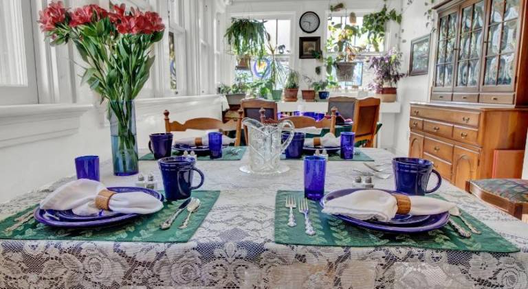 Robins Nest Bed & Breakfast — photo 4