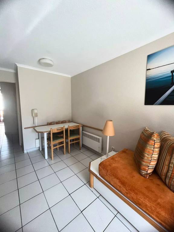 Apartment with heated pool & terrace — photo 4