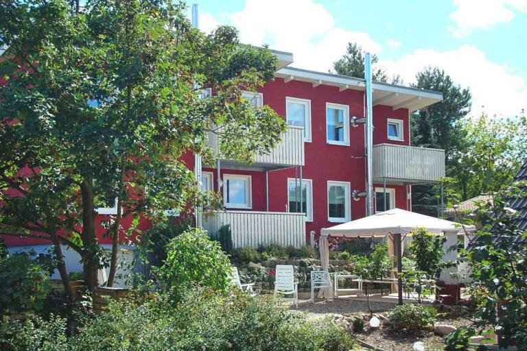 Holiday apartment with garden & barbecue | Sea view | Pets are welcome — photo 2