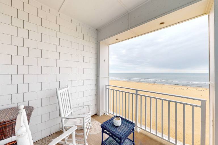 Condo Sandbridge