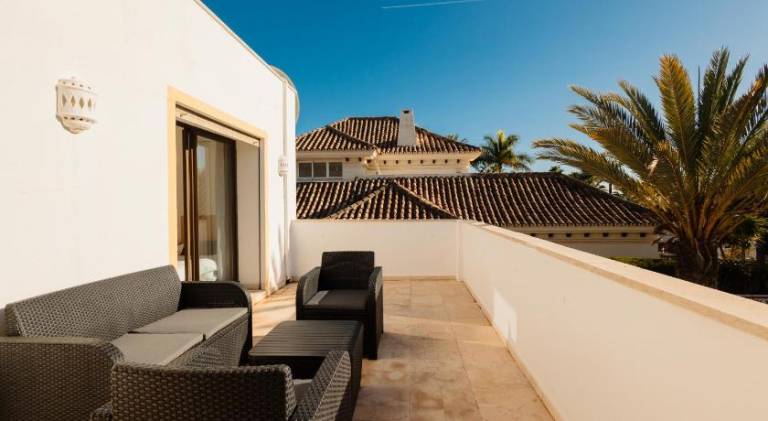 Big villa with BBQ, garden & patio | Close to the beach | Good for workation | Pets allowed — photo 3