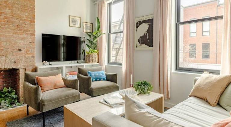 Lux Condo Near Washington Park - Walk Everywhere — photo 2