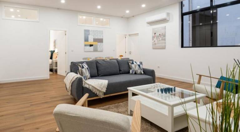 Open-Plan Apartment in Downtown Porto by HostWise — photo 5