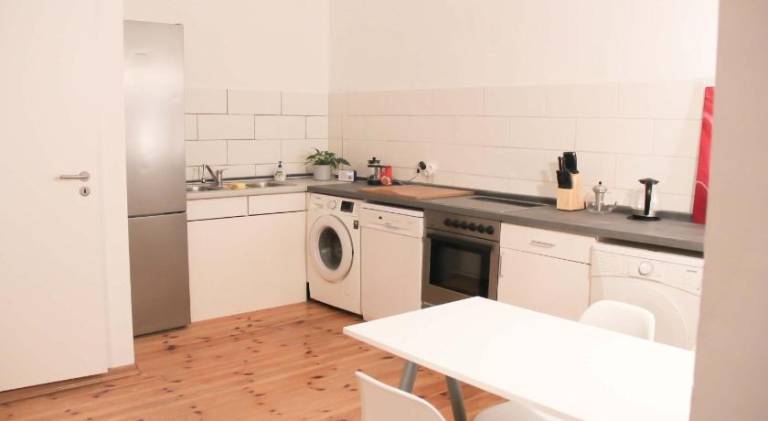 Holiday apartment with 2 rooms for 6 persons — photo 3