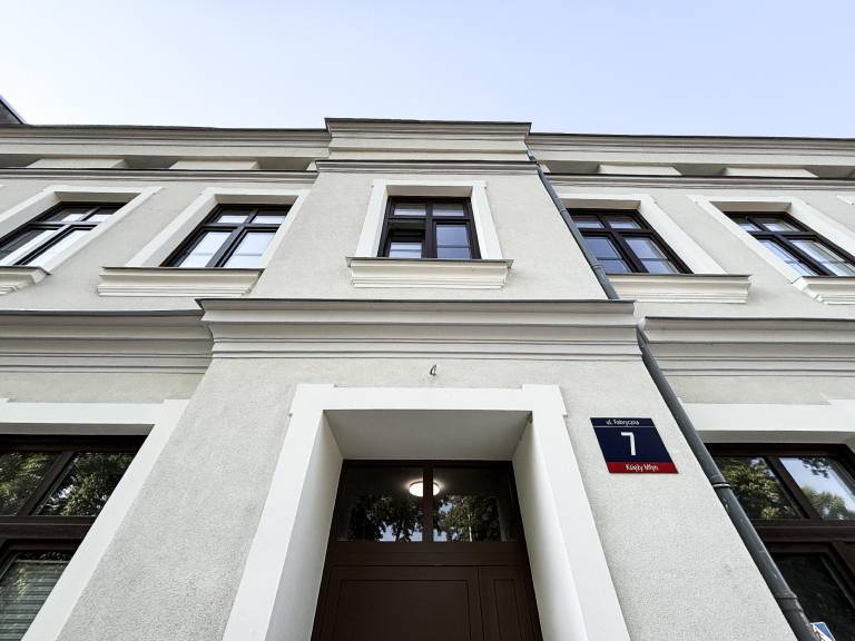 Boutique apartament, bezpłatny parking i śniadanie — photo 4
