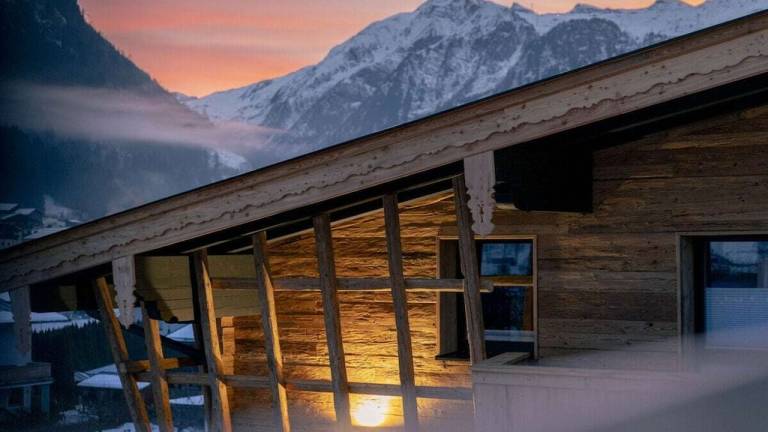 Ferienhaus mit Pool
