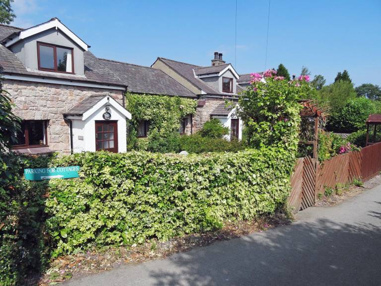 Cottage  Llanbedr-y-cennin