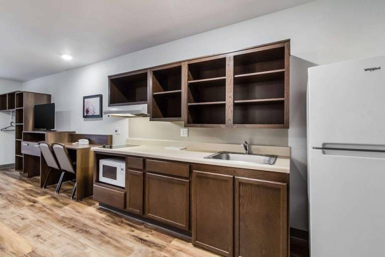 WoodSpring Suites Harrisburg Linglestown — photo 4