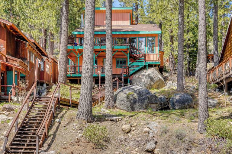 House Donner Lake