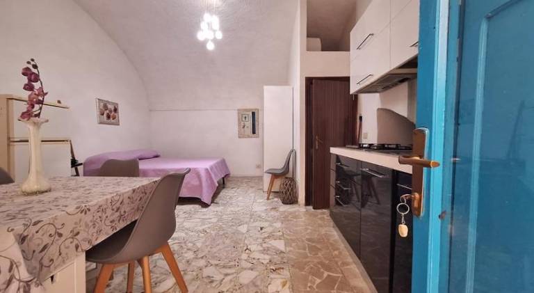 Holiday apartment with 1 room for 2 persons in Peschici