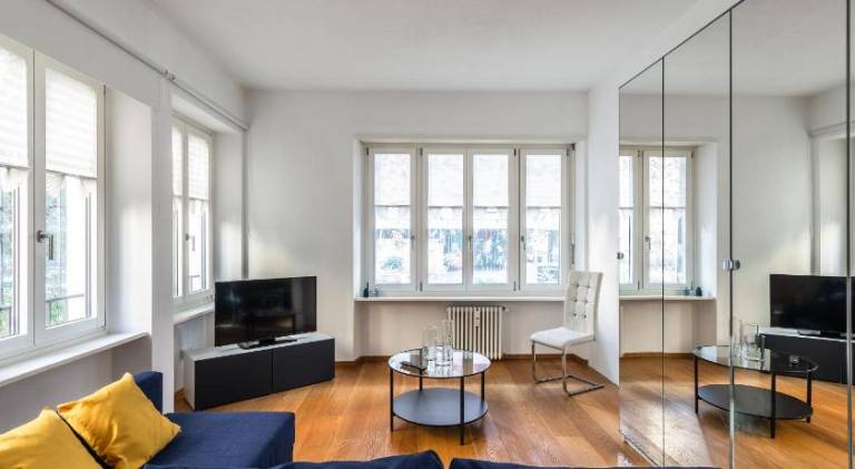 Rental apartment with 1 room for 6 persons in Paradiso