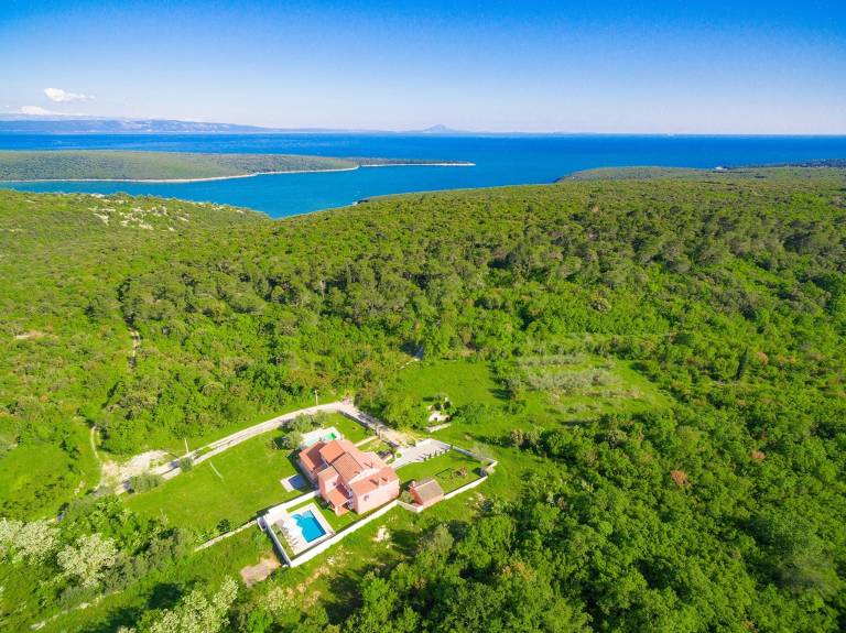 Villa Mali Vareški