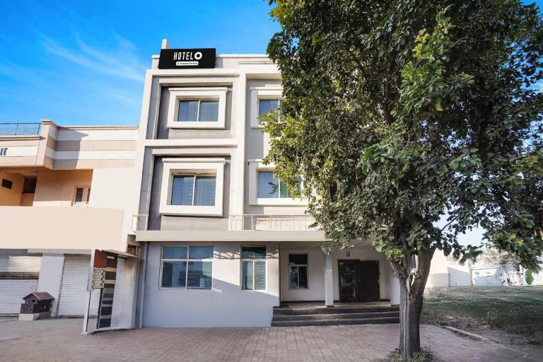 Hotel O Danish Nagar Hosangabad Rd