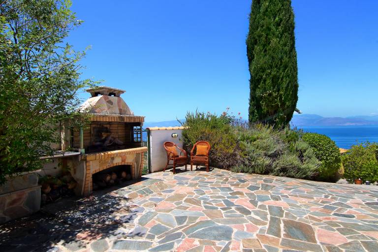 Private villa with sea side views and pool — photo 5
