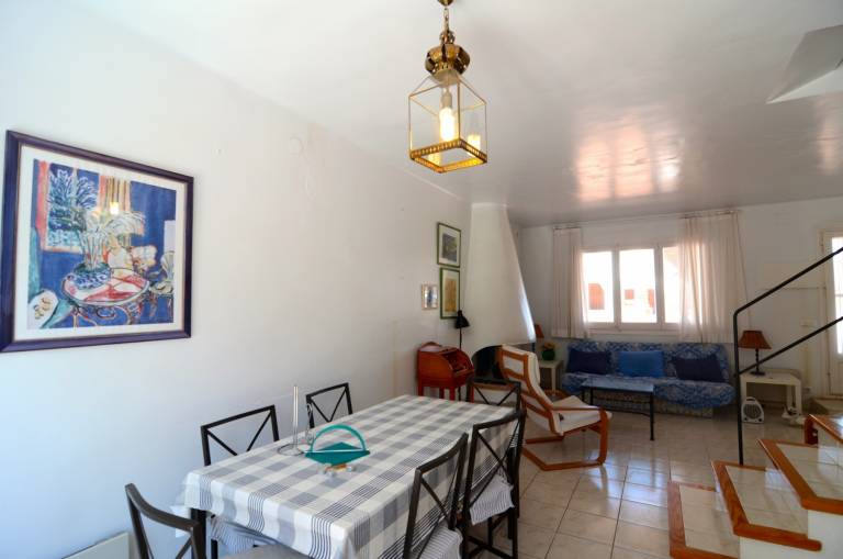 Lovely vacation home with patio & garden | Close to the beach | Pet-friendly — photo 2