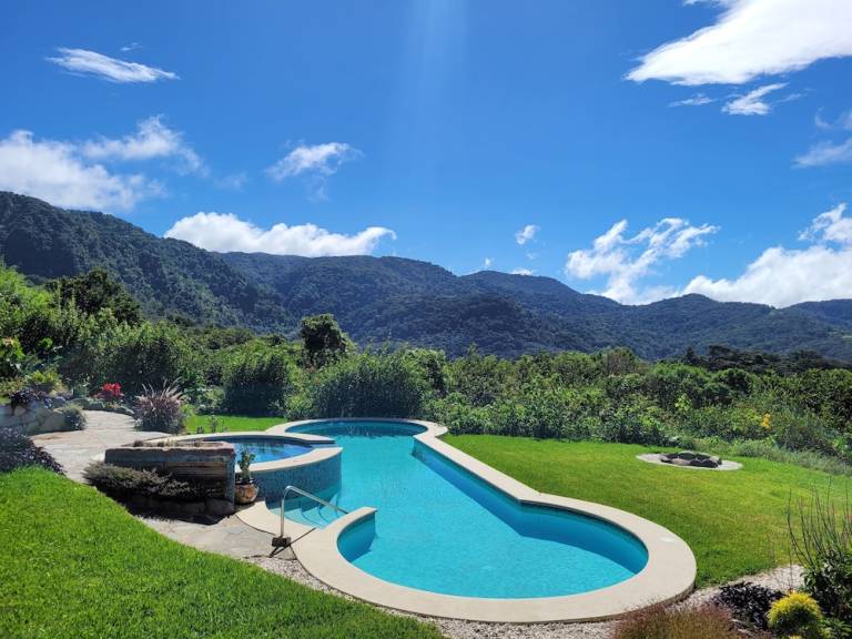 Lodge  Santa Elena
