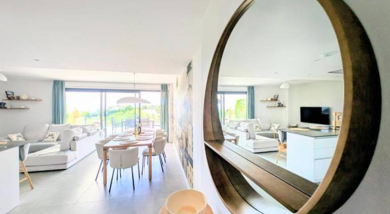 Apartment with patio, yard & sauna in Estepona