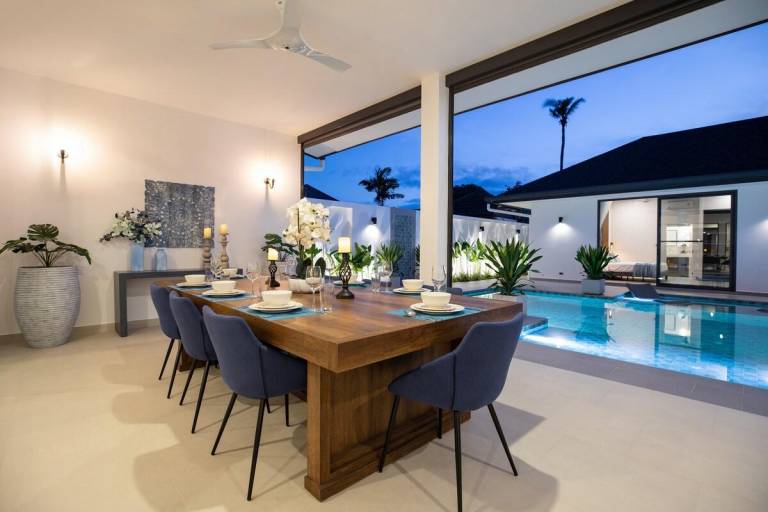 Luxury pool villa 4 bedrooms at Rawai beach, Rawai — photo 3