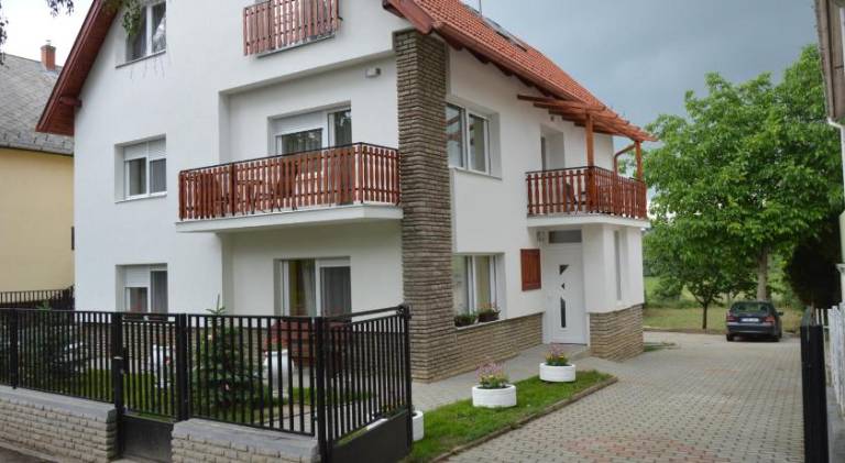 Varga Apartman Heviz in Hévíz