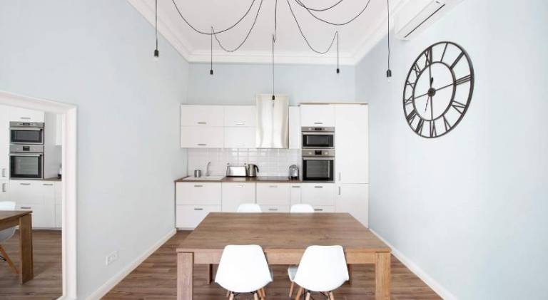 Holiday apartment | Next to St. Stephen's Basilica — photo 4