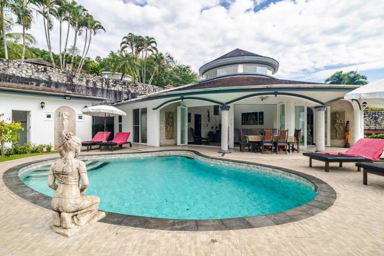 Luxurious & Quiet Pool Villa Orchid — photo 4
