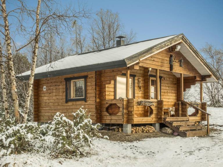 House with sauna & patio in Enontekio