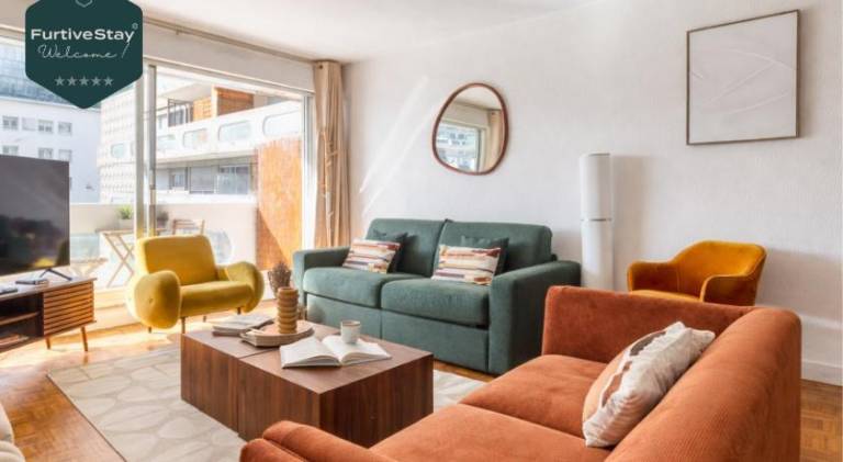 Spacious holiday apartment | Pets are welcome in Gennevilliers