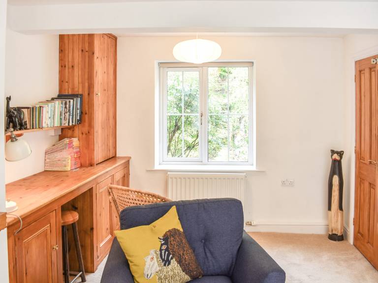 Cottage with garden | River view — photo 2