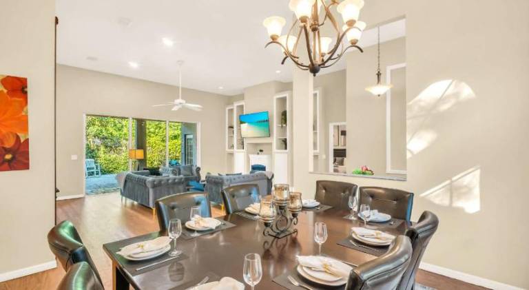 Lovely vacation home with pool | Suitable for remote work | Pets allowed — photo 3