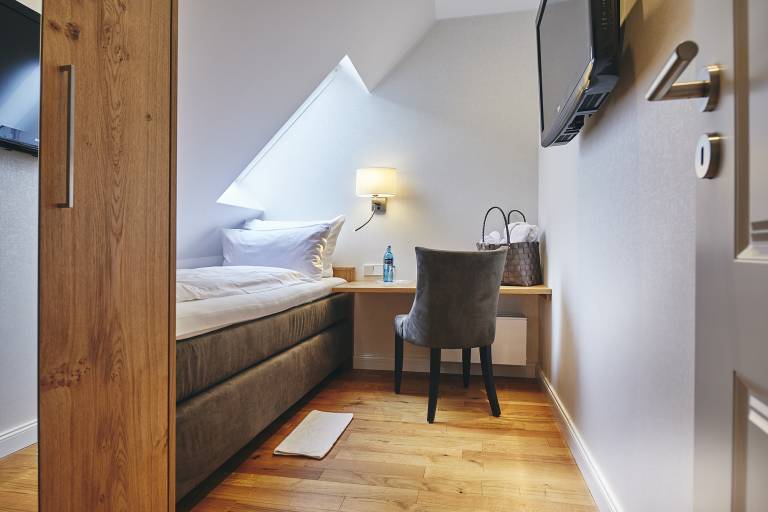 Hotel Störmann - Alte Posthalterei, (Schmallenberg), LHS 08867 — photo 4