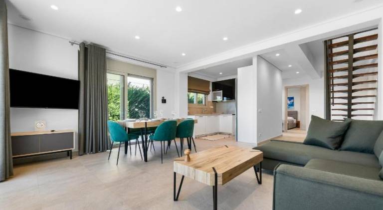 Villa with private pool, garden & BBQ | Dogs allowed — photo 4