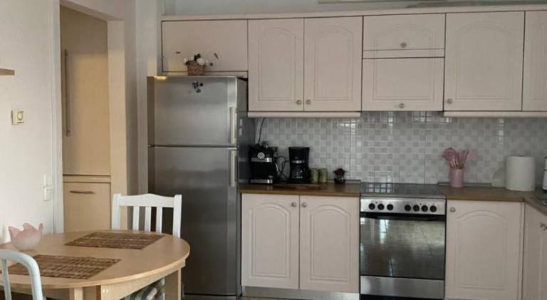 Holiday apartment with garden, BBQ & patio in Agios Nikolaos