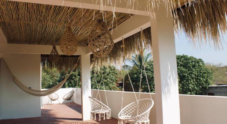 Vacation home with pool & jacuzzi — photo 3