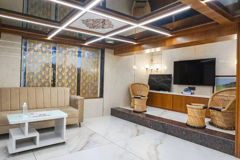 Fabhotel Prime Shourya Residency