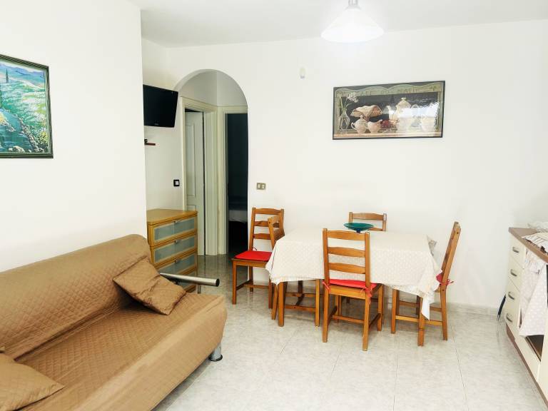 Children-friendly holiday apartment with barbecue | City view | Next to the beach | Pets allowed — photo 5