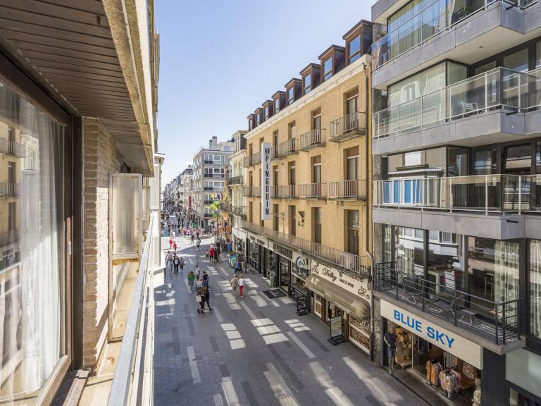 Holiday apartment with terrace — photo 3