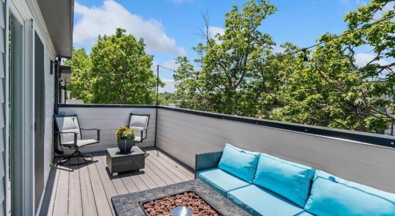 Vacation home with garden & terrace — photo 3