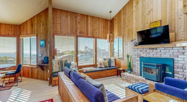 House with pool | Close to the beach | Pet-friendly — photo 3