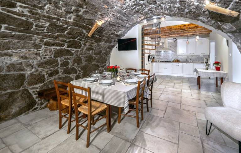 Vila Mučići