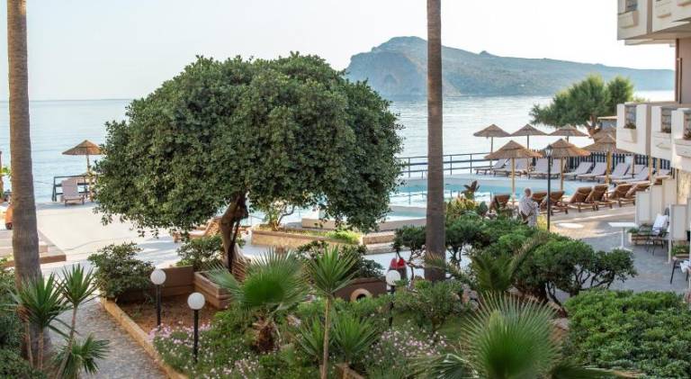 Hotel Haris on the beach — photo 5