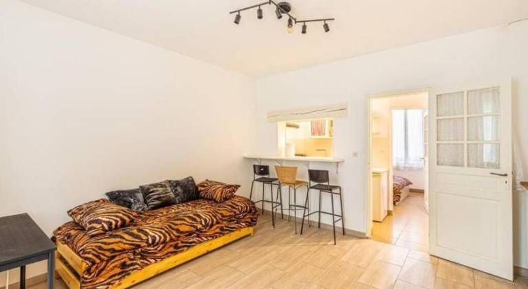 Rental apartment with patio & garden | Perfect for remote work — photo 2