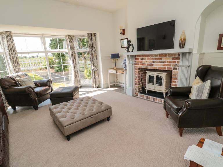 Cottage with garden | Beach view — photo 4